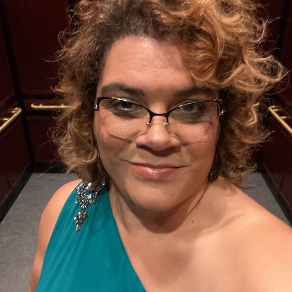 Meet your Posher, Gwendolyn